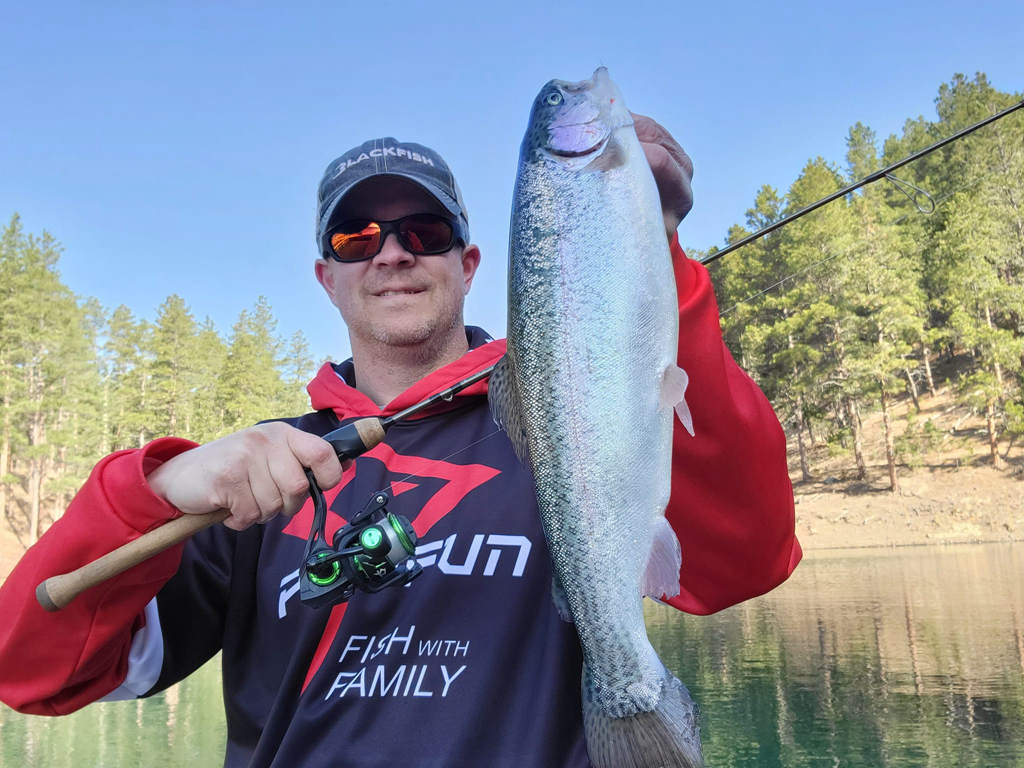 fishing with piscifun viper x spinning reel